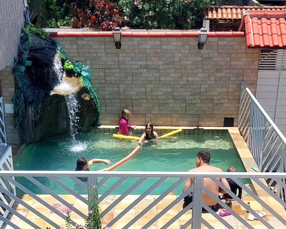 Hostel Falcao-Suites Privativas Com Ar Condicionado Rio das Ostras Exterior foto
