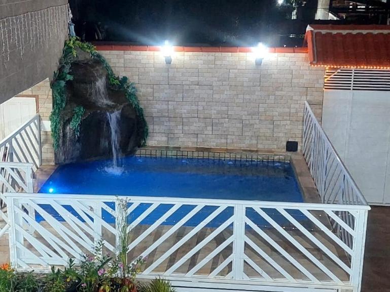 Hostel Falcao-Suites Privativas Com Ar Condicionado Rio das Ostras Exterior foto