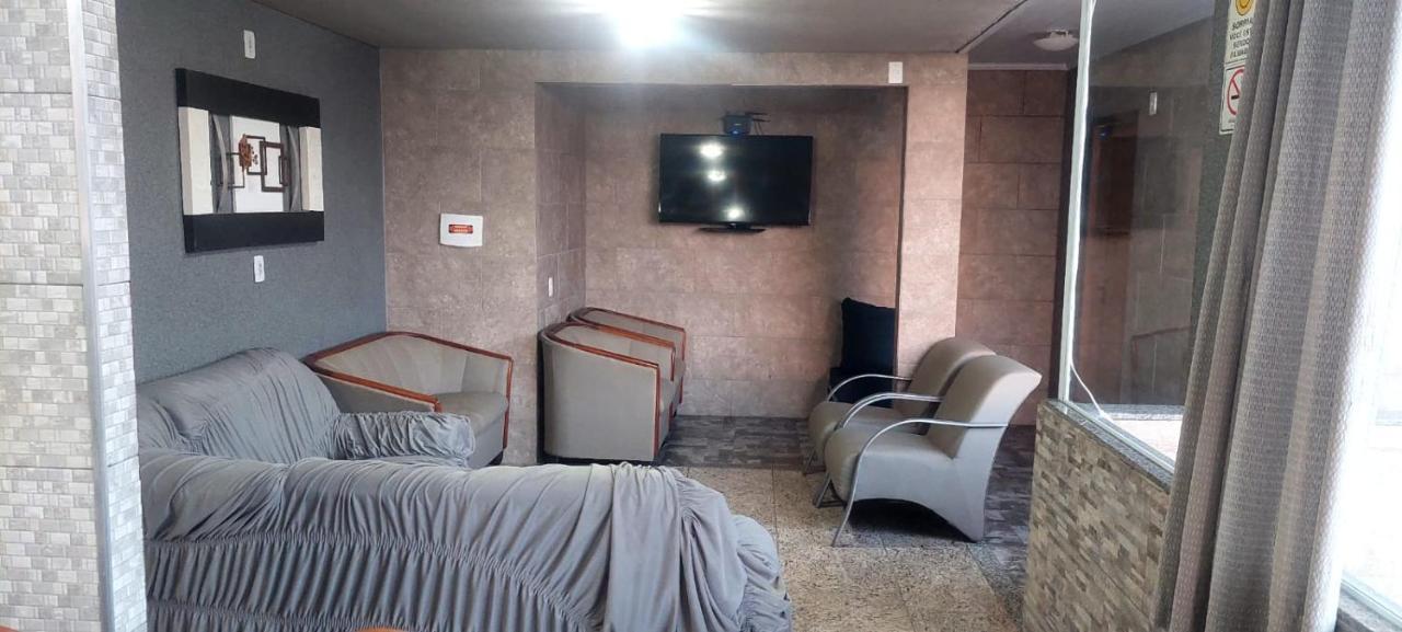 Hostel Falcao-Suites Privativas Com Ar Condicionado Rio das Ostras Exterior foto